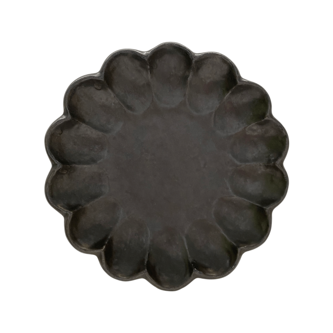 Rinka Plate by Kaneko Kohyo, handcrafted in Japan, microwave and dishwasher safe, unique glaze texture, 5-7 day shipping.