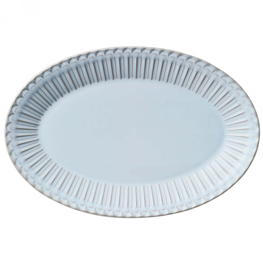 Storia Oval Plate 32cm with antique-style lacquer finish, porcelain texture, elegant design from Japan, microwave and dishwasher safe.
