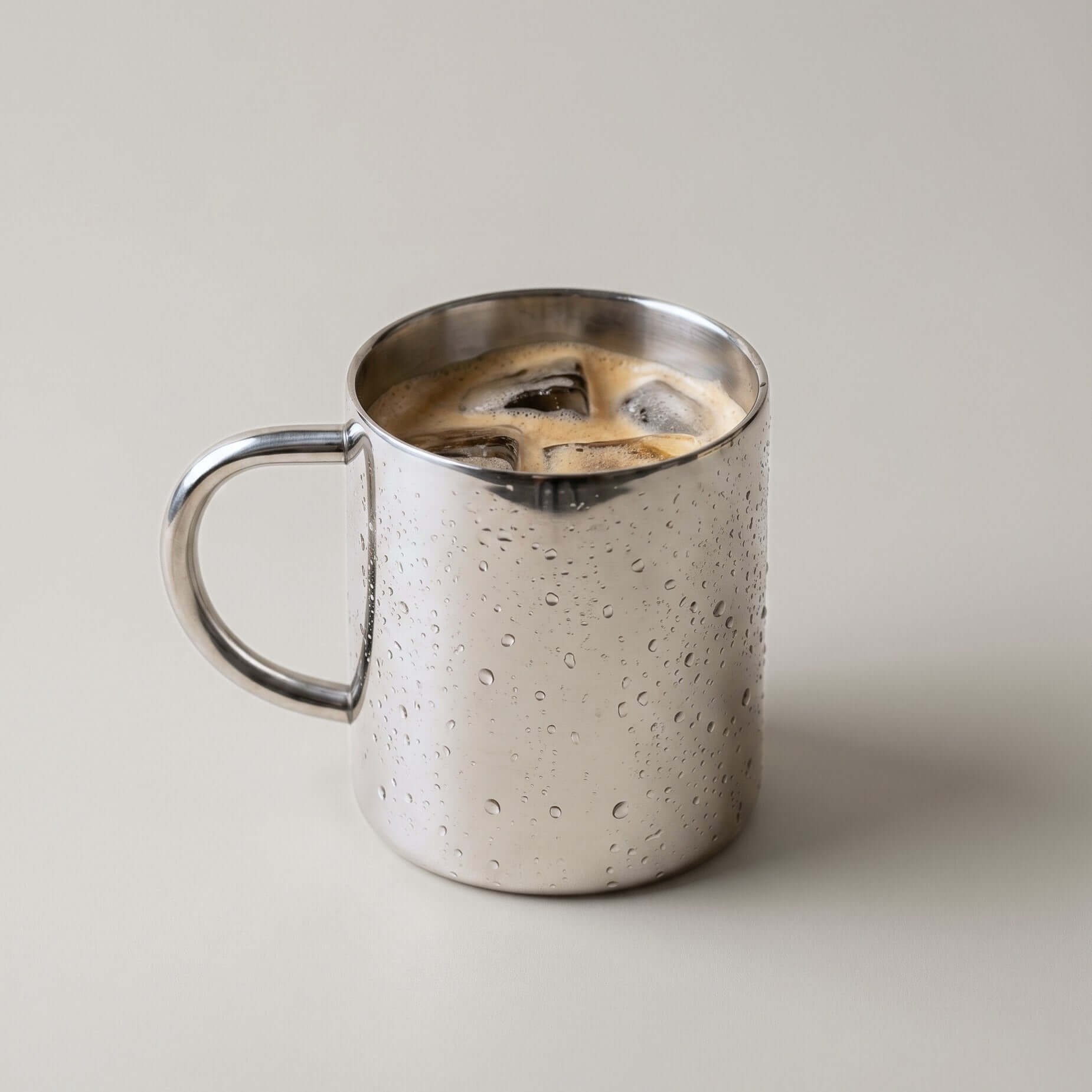 Tazas brillantes del acero inoxidable de la Doble-capa