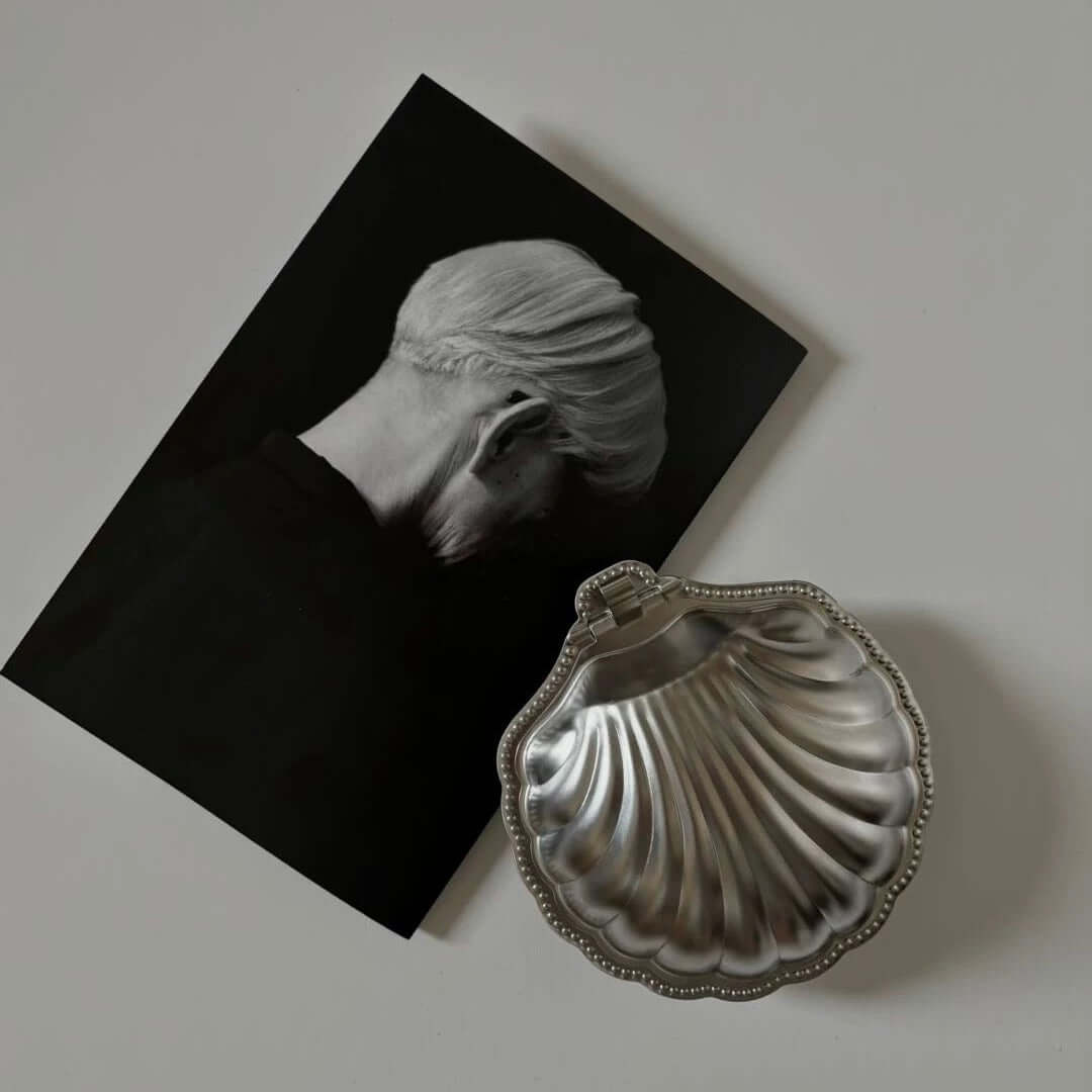 Vintage Metal Shell Box – LoveÉcru