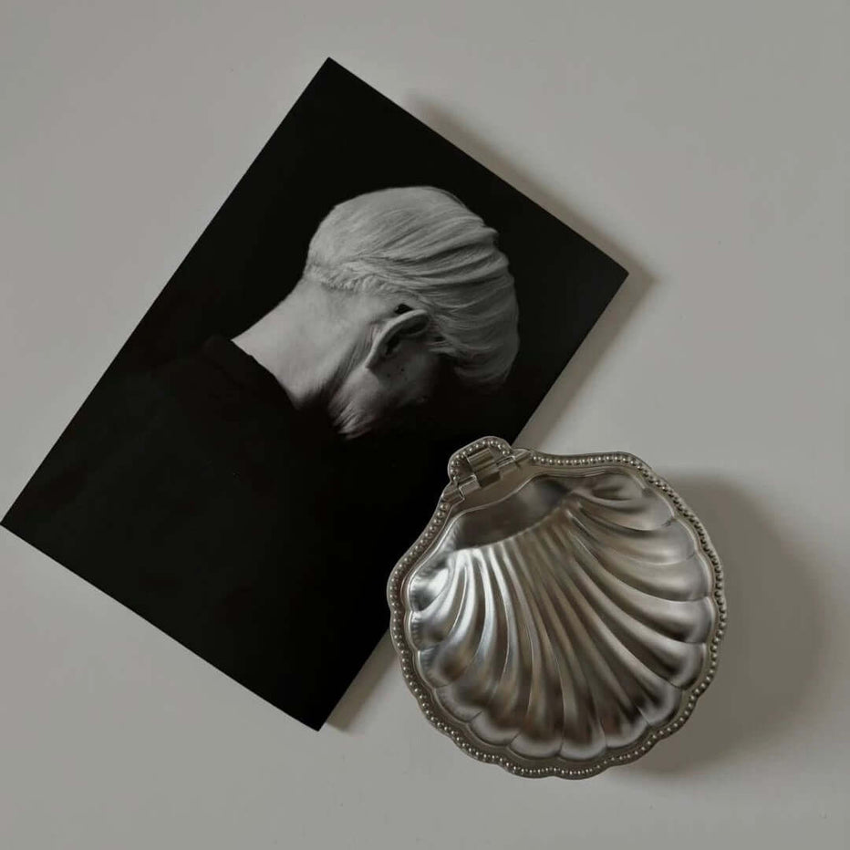 Vintage Metal Shell Box – LoveÉcru