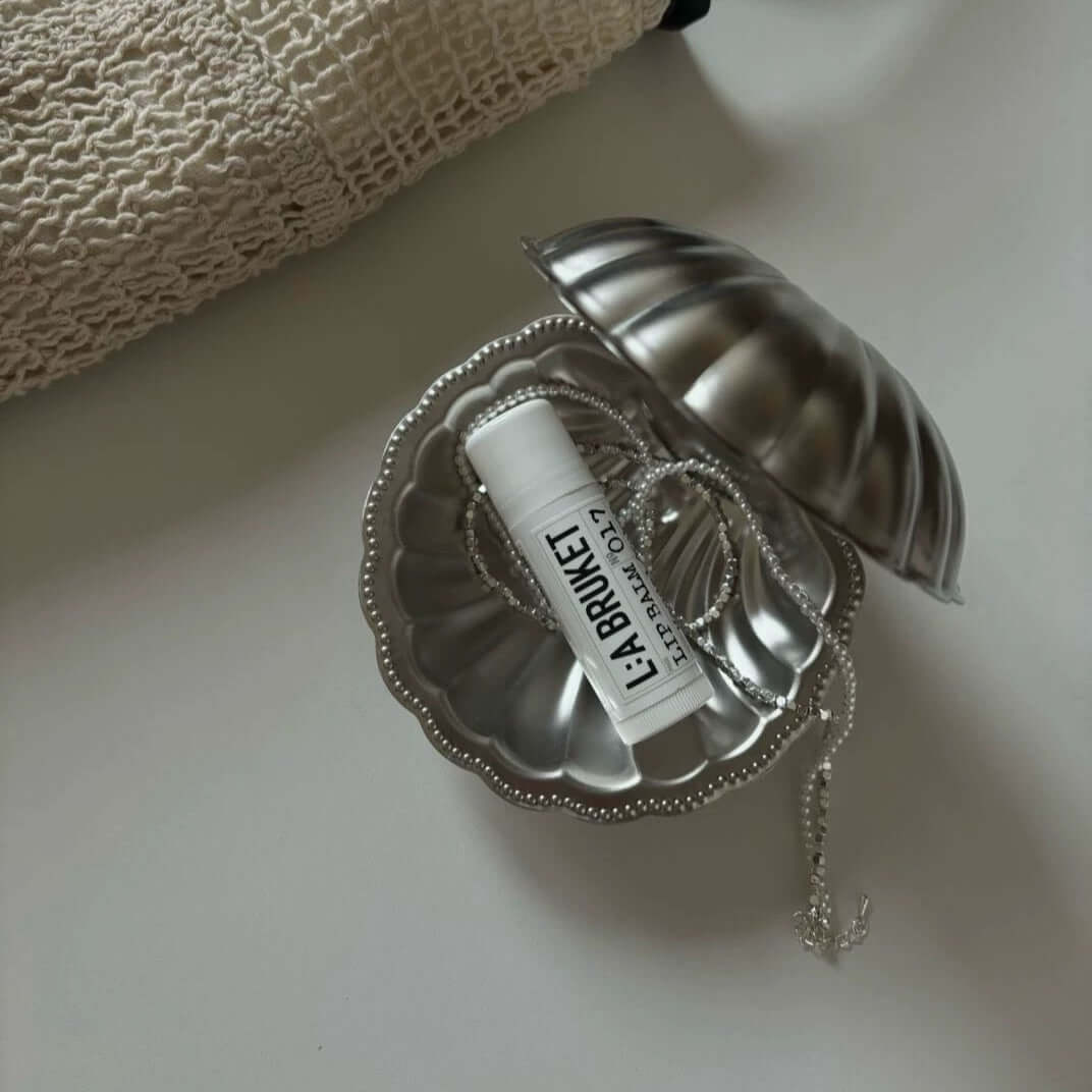 Vintage Metal Shell Box – LoveÉcru