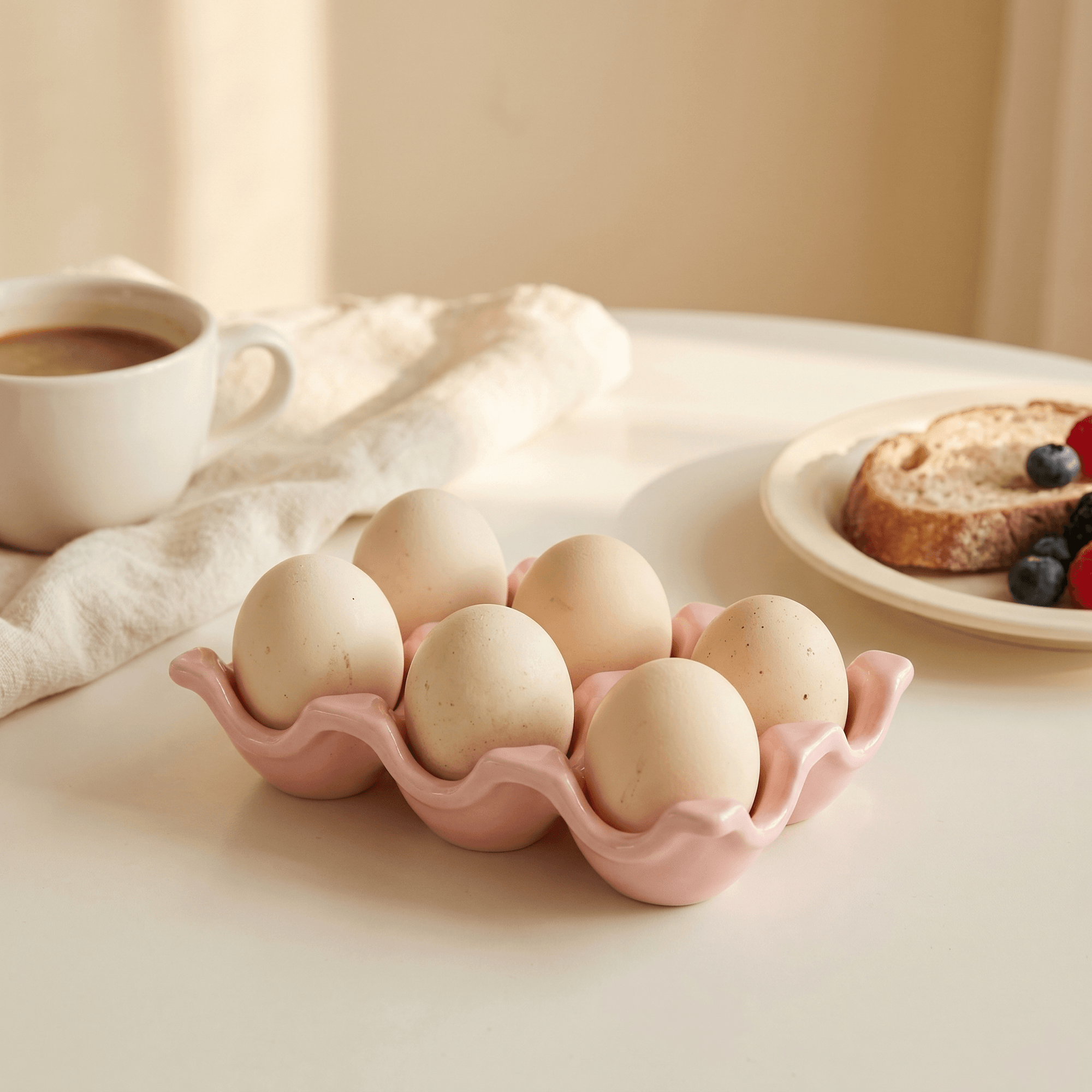 Ceramic Wavy Egg Tray