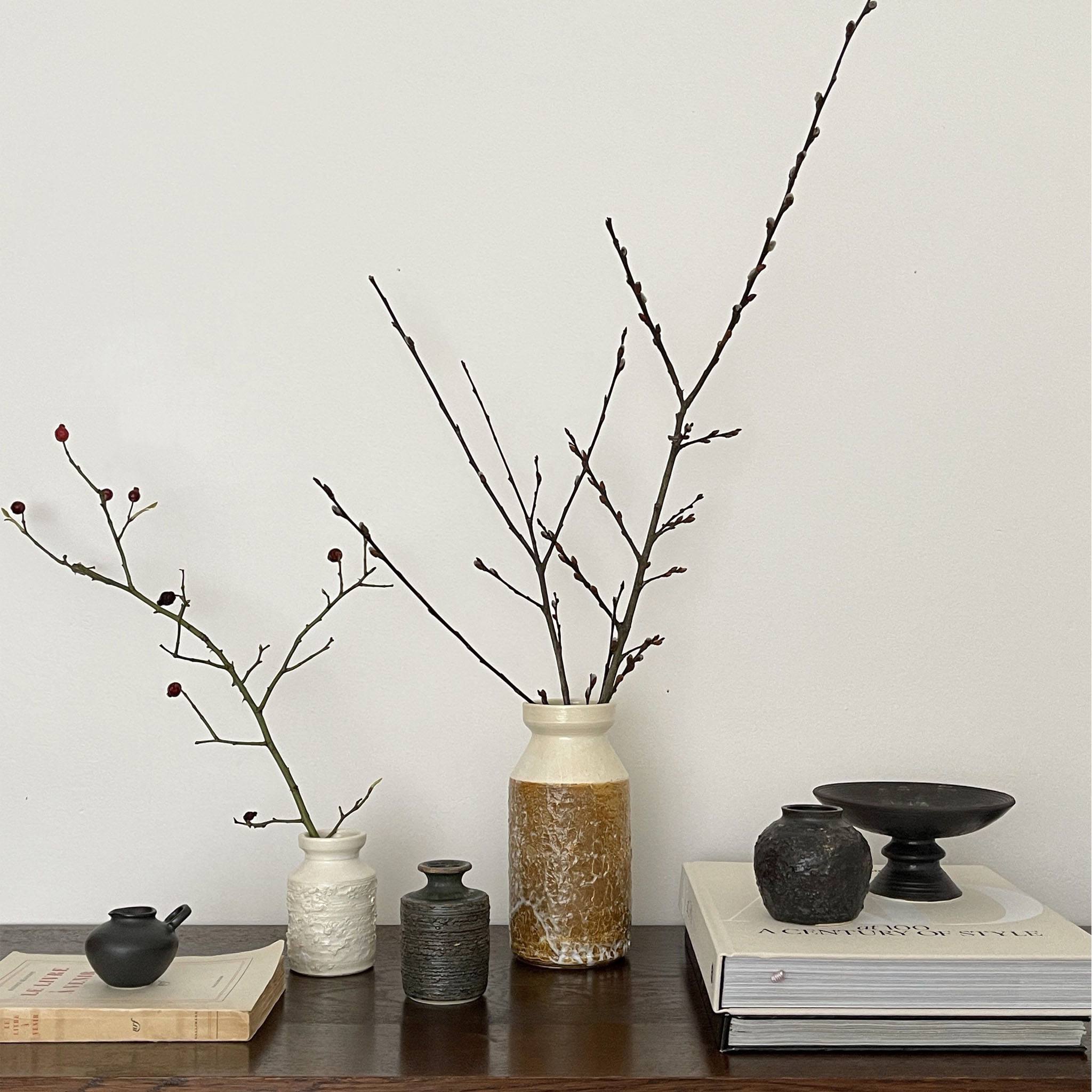 黒と灰色の陶器の花瓶 花瓶 黒 陶器」の人気商品一覧 | 安い商品を通販サイトから探す