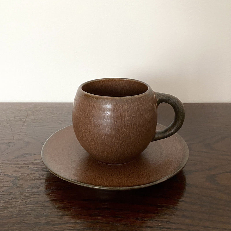 Rila Brown Mug - By Kaneko Kohyo Porcelain Mug LoveÉcru